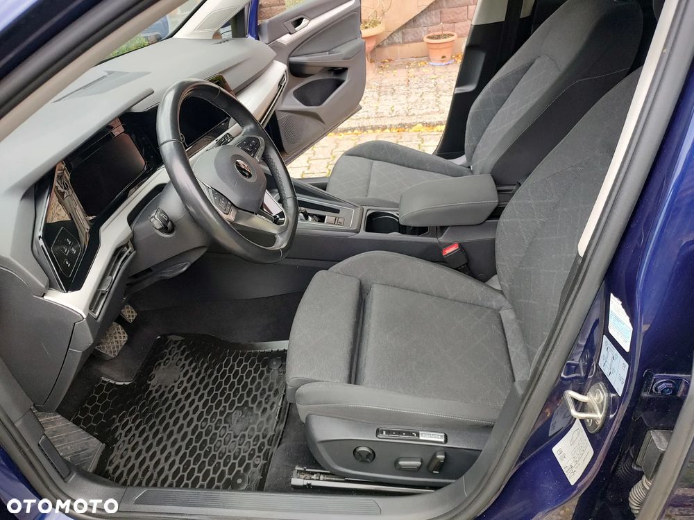 Volkswagen Golf VIII 2.0 TDI Life DSG - 14