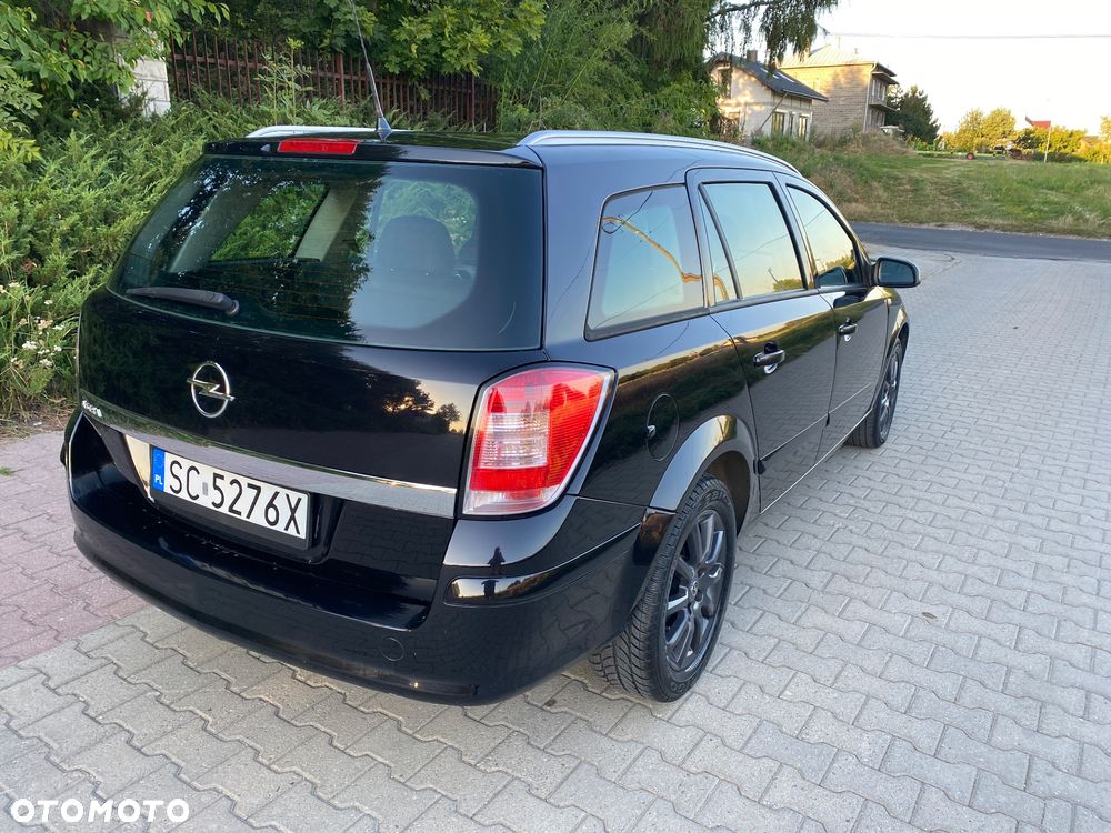 Opel Astra 1.6 Enjoy - 32