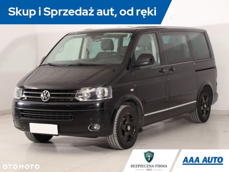 Volkswagen Multivan - 2