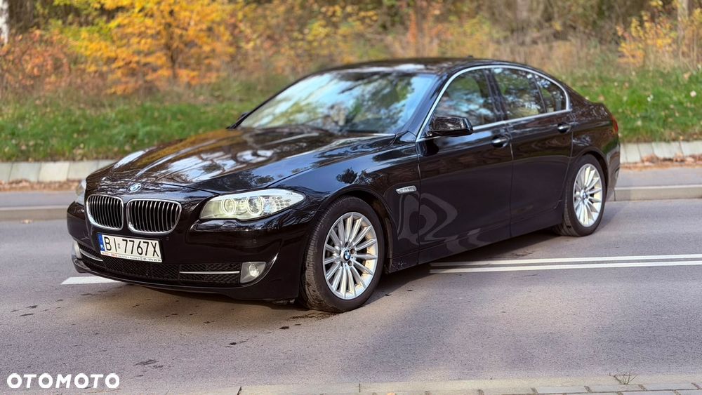 BMW Seria 5 530d xDrive - 18