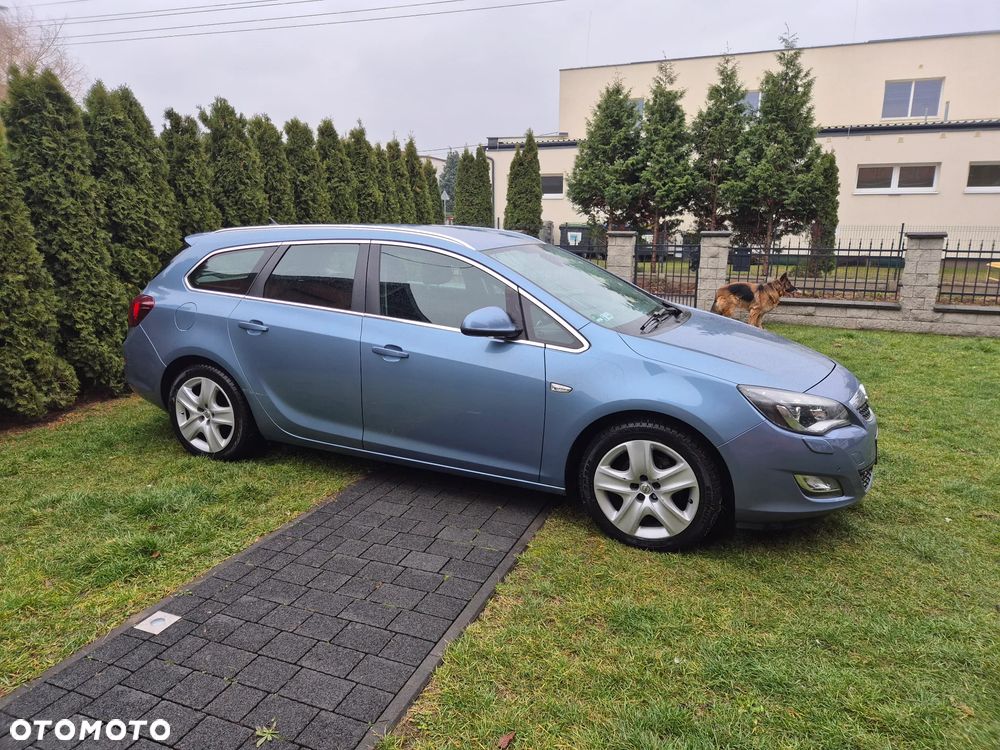 Opel Astra 1.4 T Sport S&S - 4