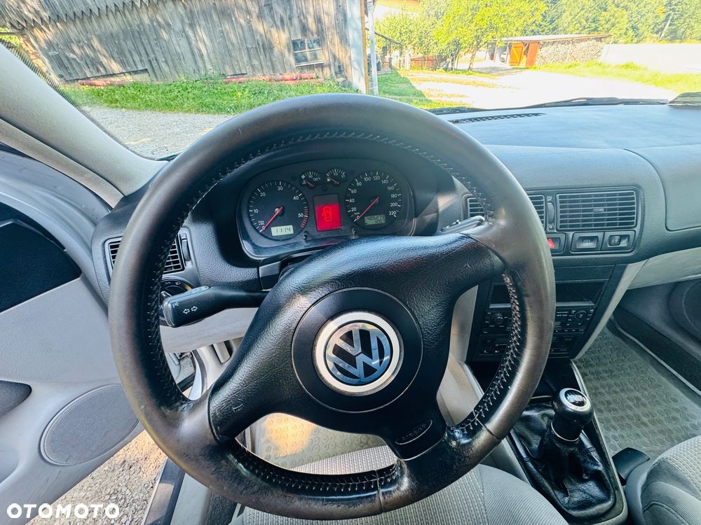 Volkswagen Golf 1.9 TDI 4Mot - 15
