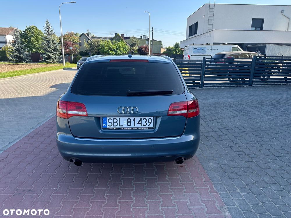 Audi A6 Avant - 4