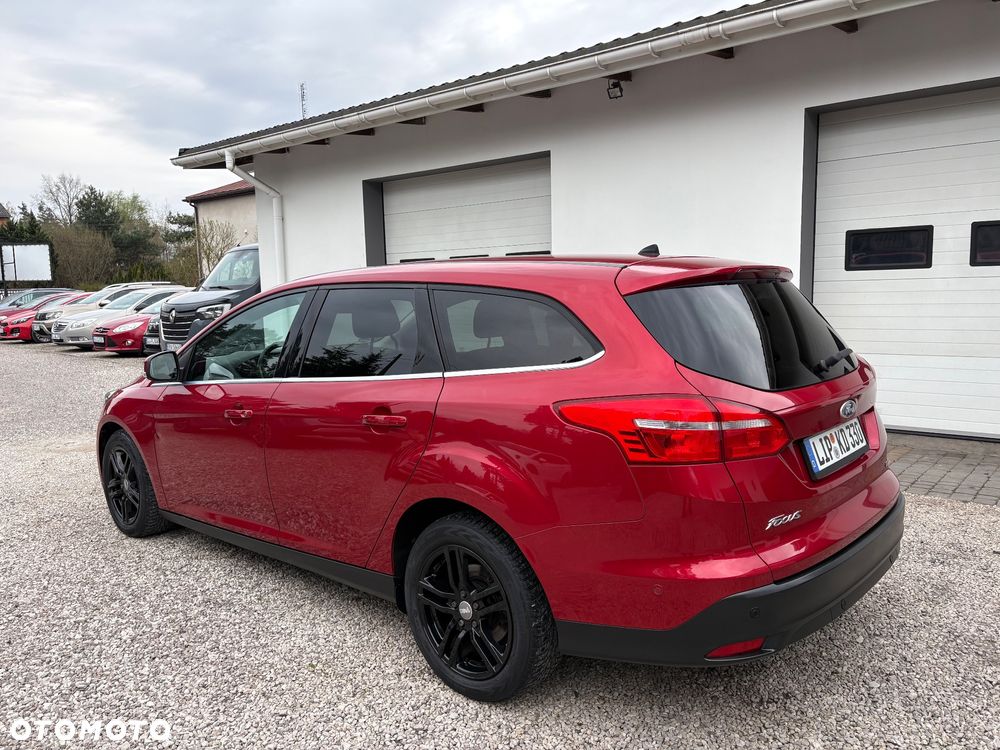 Ford Focus 1.0 EcoBoost Titanium - 5