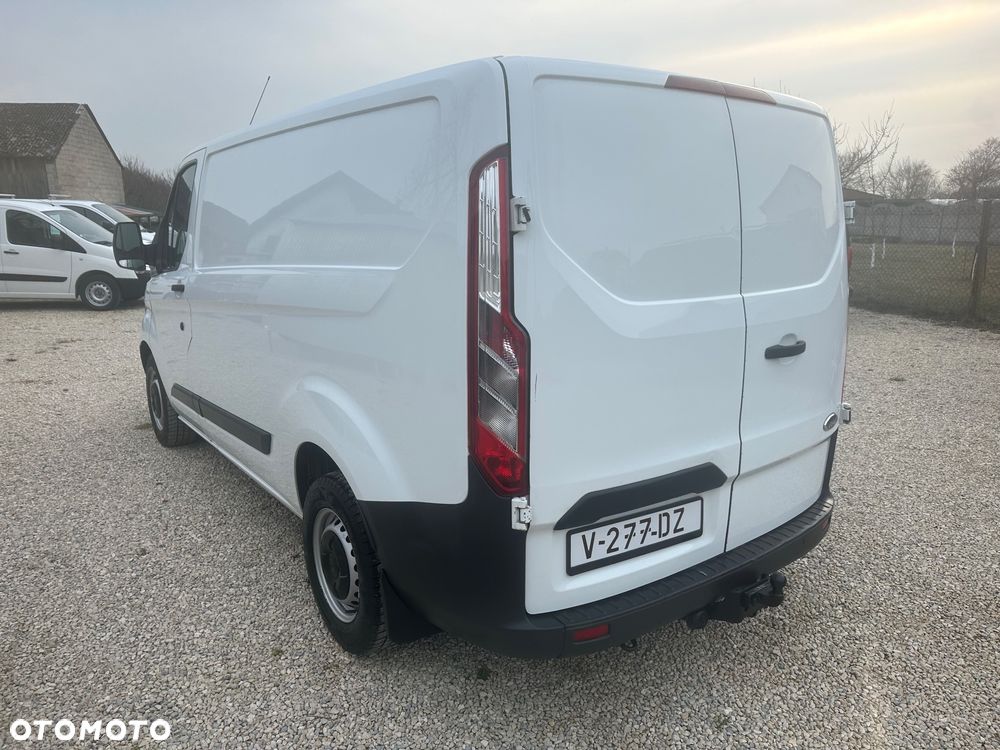 Ford Transit Custom - 5