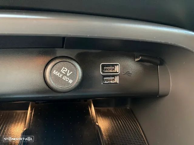 Volvo XC 40 1.5 T5 PHEV R-Design Expression - 31