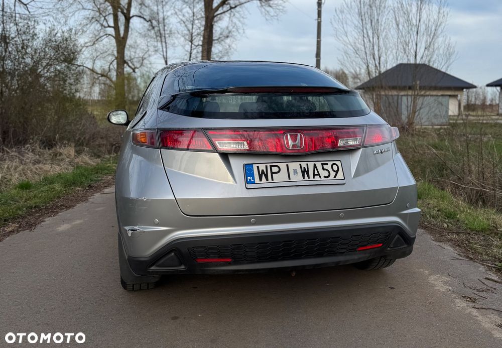 Honda Civic 1.4 Base - 6