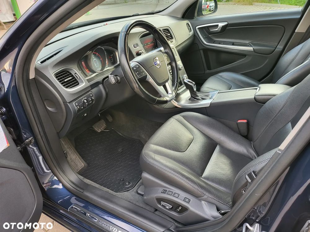 Volvo V60 - 18
