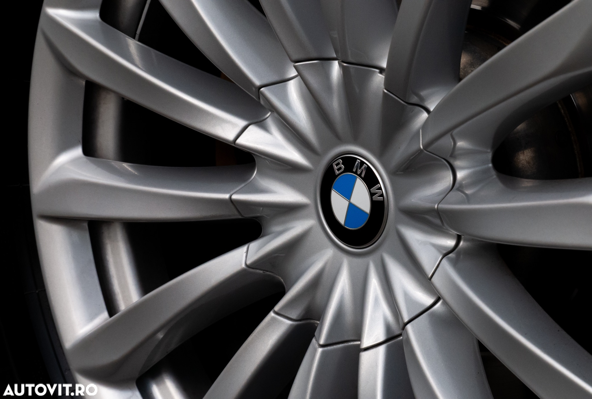 BMW Seria 7 730d xDrive - 16
