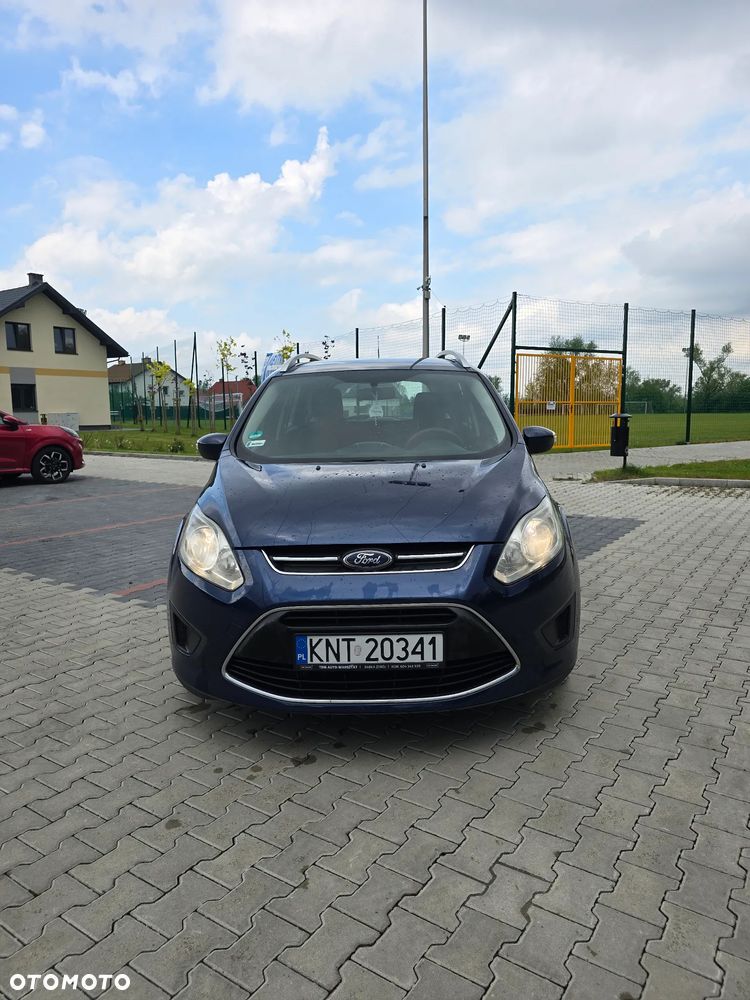 Ford Grand C-MAX - 9