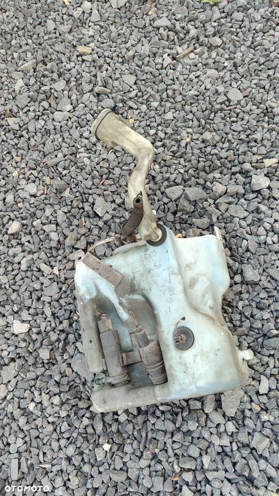 MERCEDES CLK W209 ZBIORNICZEK Spryskiwaczy Podgrzewany eu xenon 2 pompki