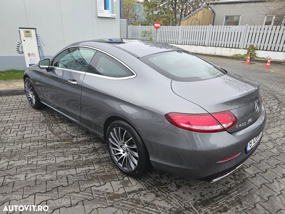 Mercedes-Benz C 400 Coupe 4Matic Aut. - 11