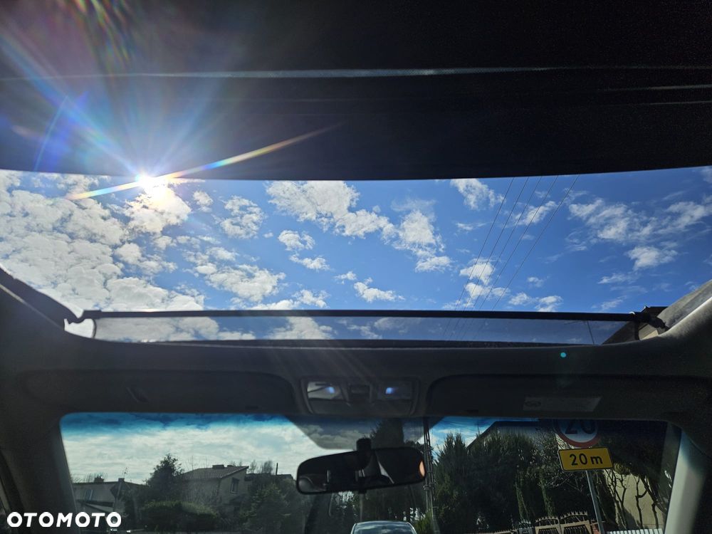 Hyundai Veloster 1.6 Premium - 12