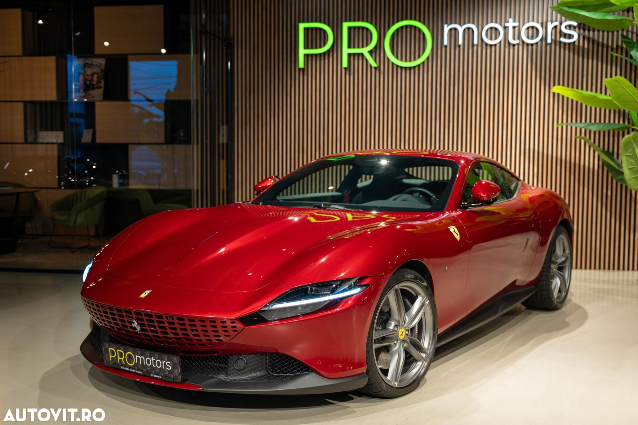 Ferrari Roma - 17