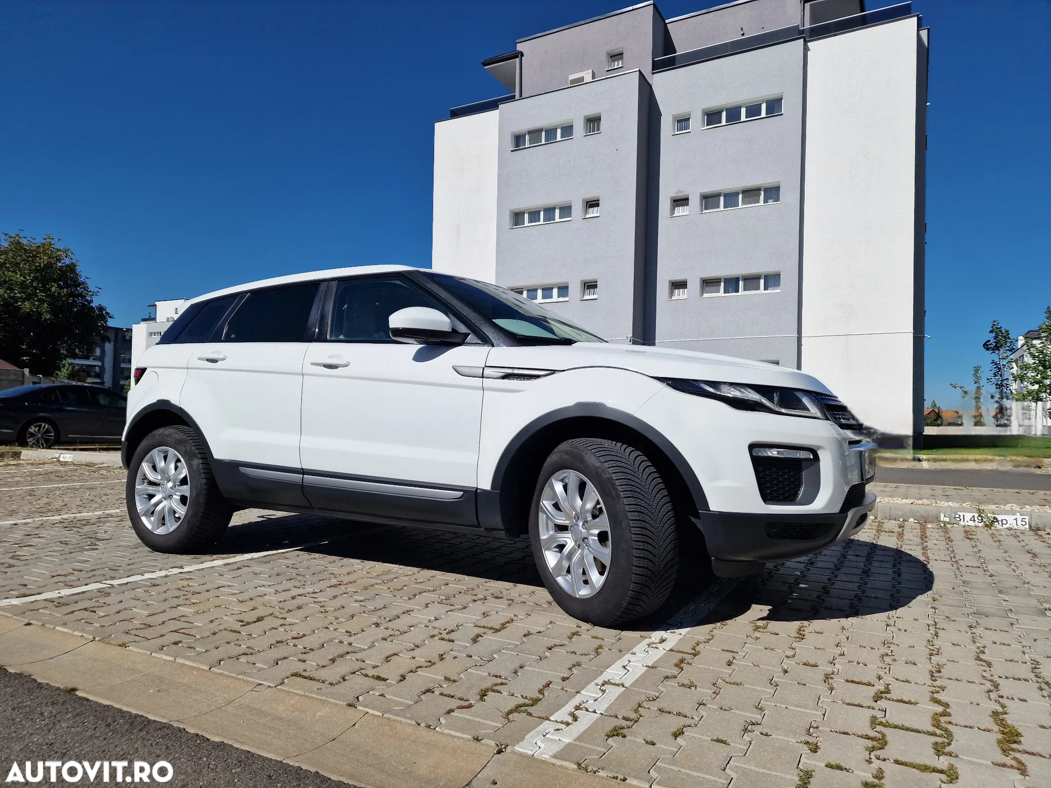 Land Rover Range Rover Evoque - 4