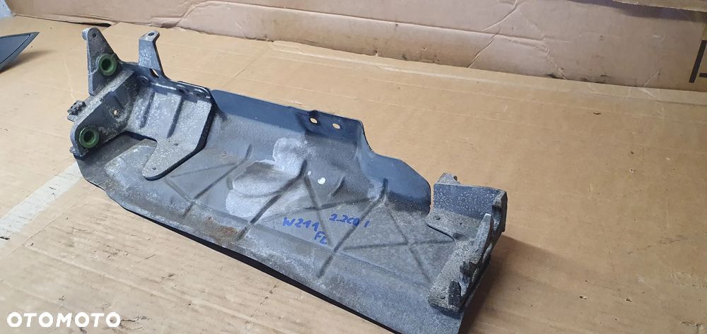 Mocowanie filtra powietrza Mercedes E Klasa W211 Lift A6460941241 - 4