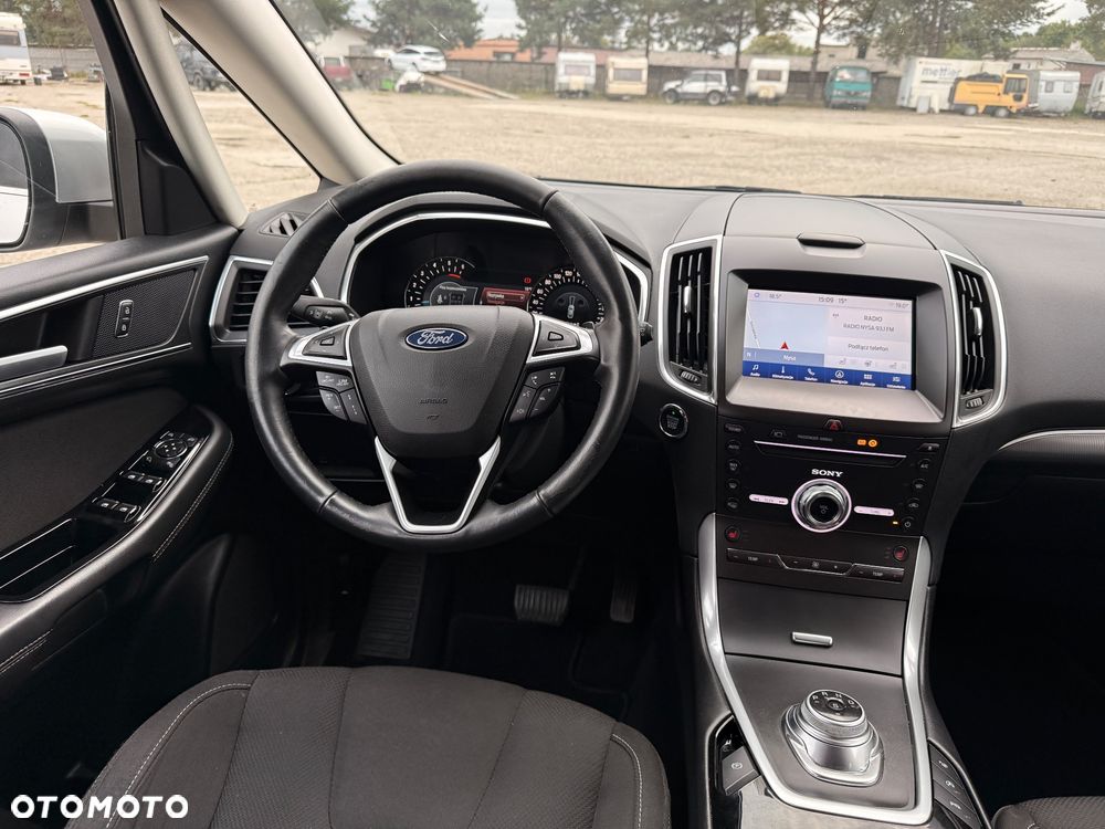 Ford S-Max 2.0 EcoBlue Titanium - 3