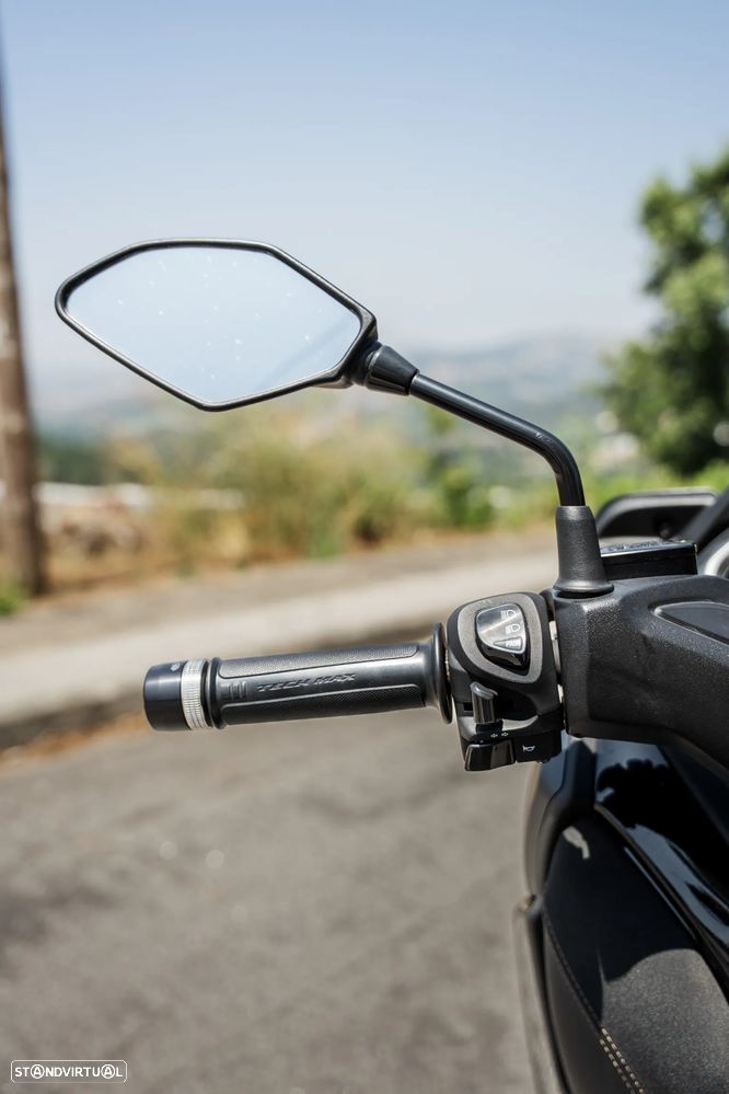 Yamaha X-Max 300 - 25