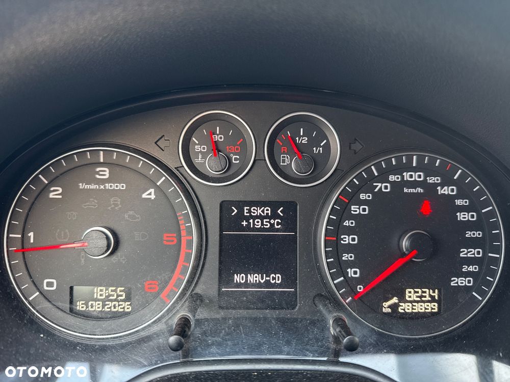 Audi A3 Sportback 2.0 TDI Ambiente - 10