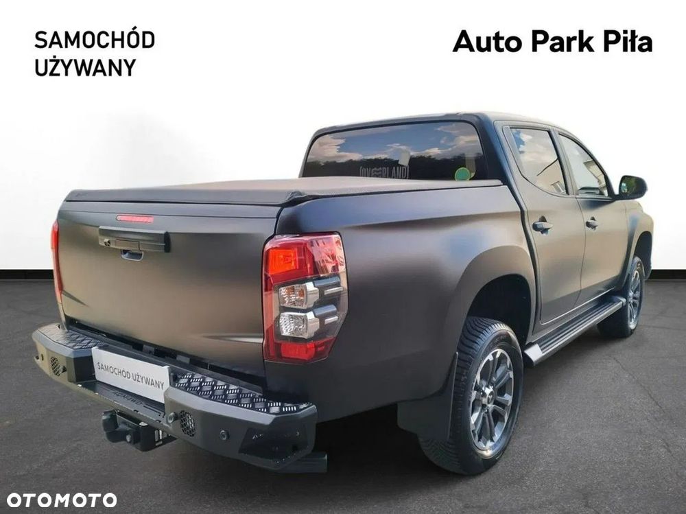 Mitsubishi L200 2.2 d DC Instyle Plus - 2