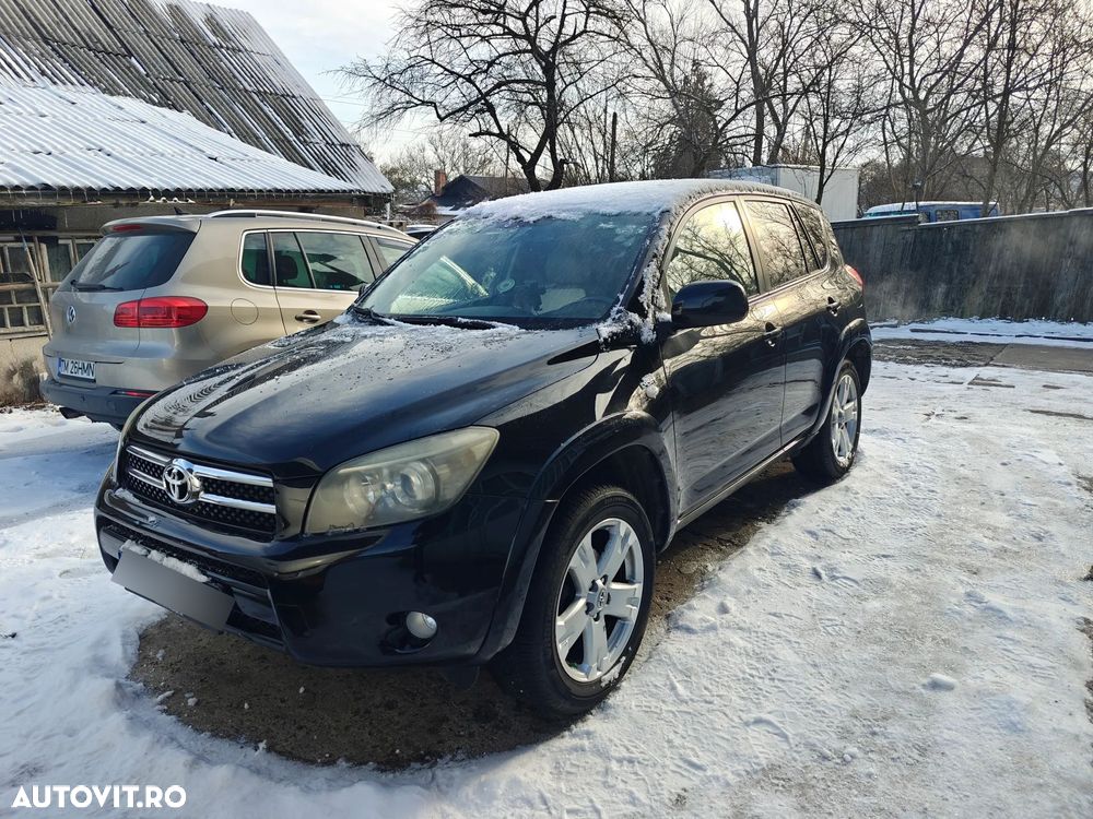 Toyota RAV4 2.2 D-CAT AWD Luxury - 1
