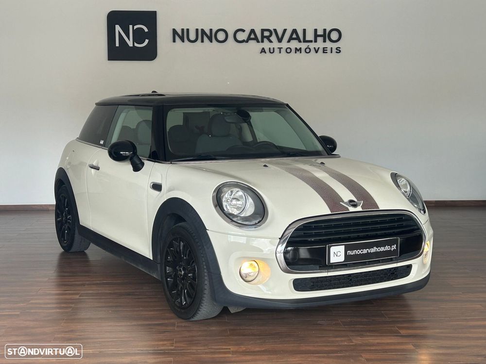 MINI 3 Portas Cooper D Aut. - 3