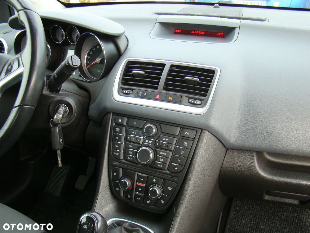 Opel Meriva 1.7 CDTI Innovation - 27
