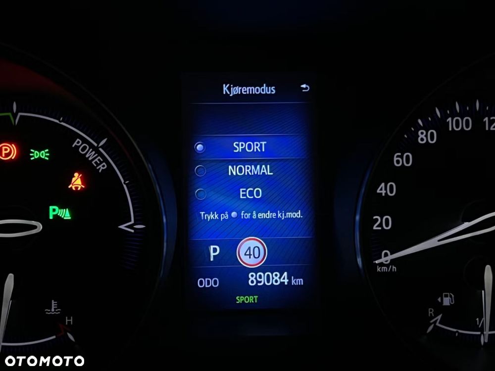Toyota C-HR Lounge - 19