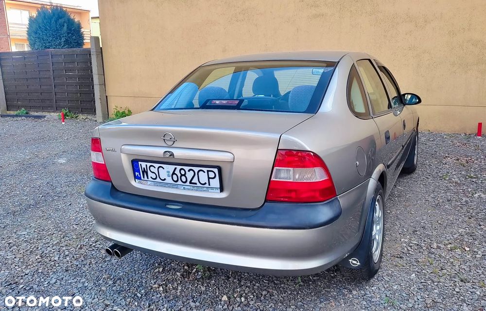 Opel Vectra - 7