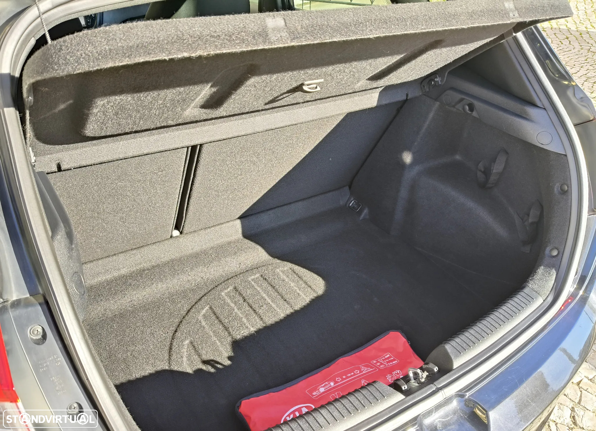 Kia Ceed 1.6 CRDi GT Line - 29