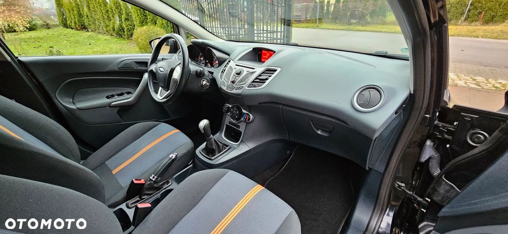 Ford Fiesta 1.25 Viva - 18