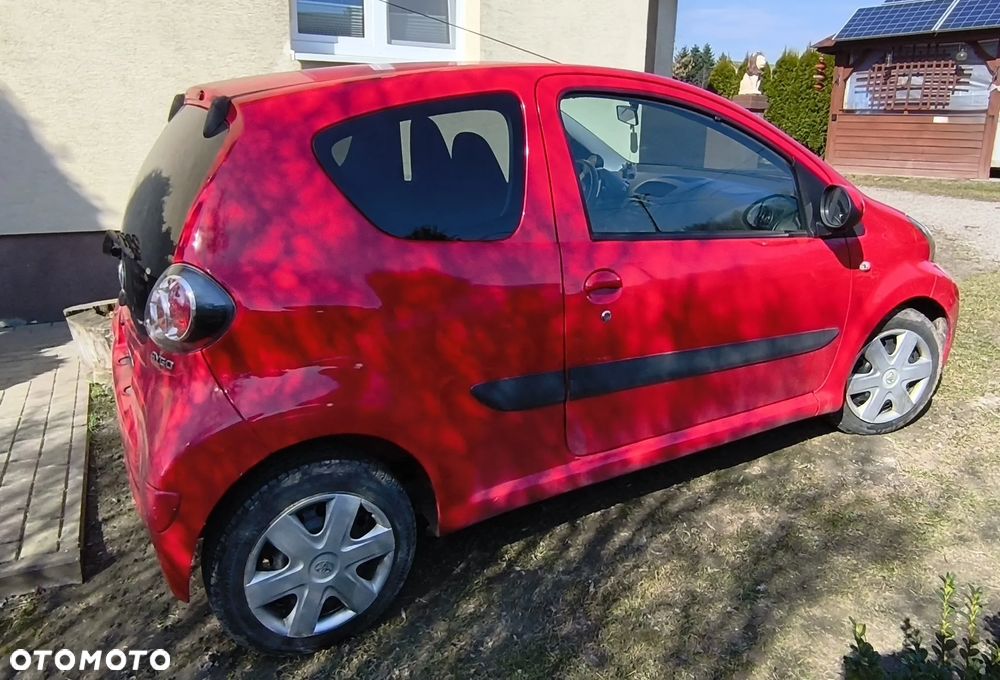 Toyota Aygo Standard - 2
