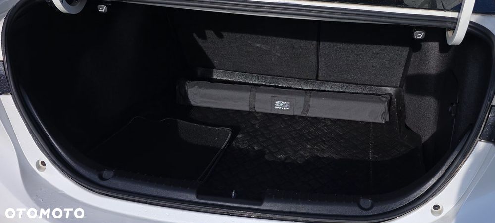Mazda 3 - 5