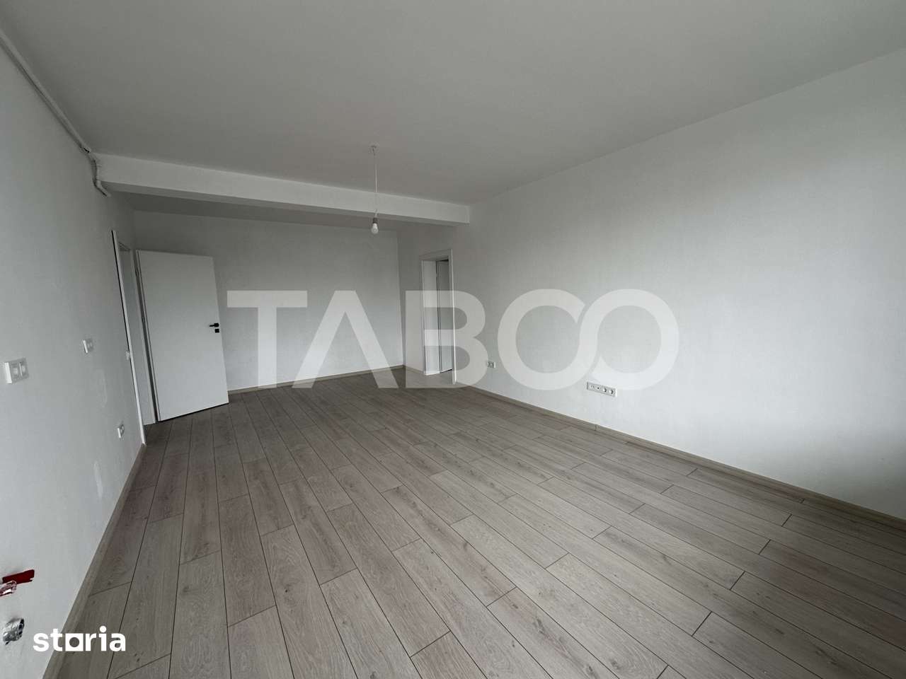 Apartament decoamandat 2 camere 71 mpu dressing balcon Selimbar etaj 1 — fotografia 1