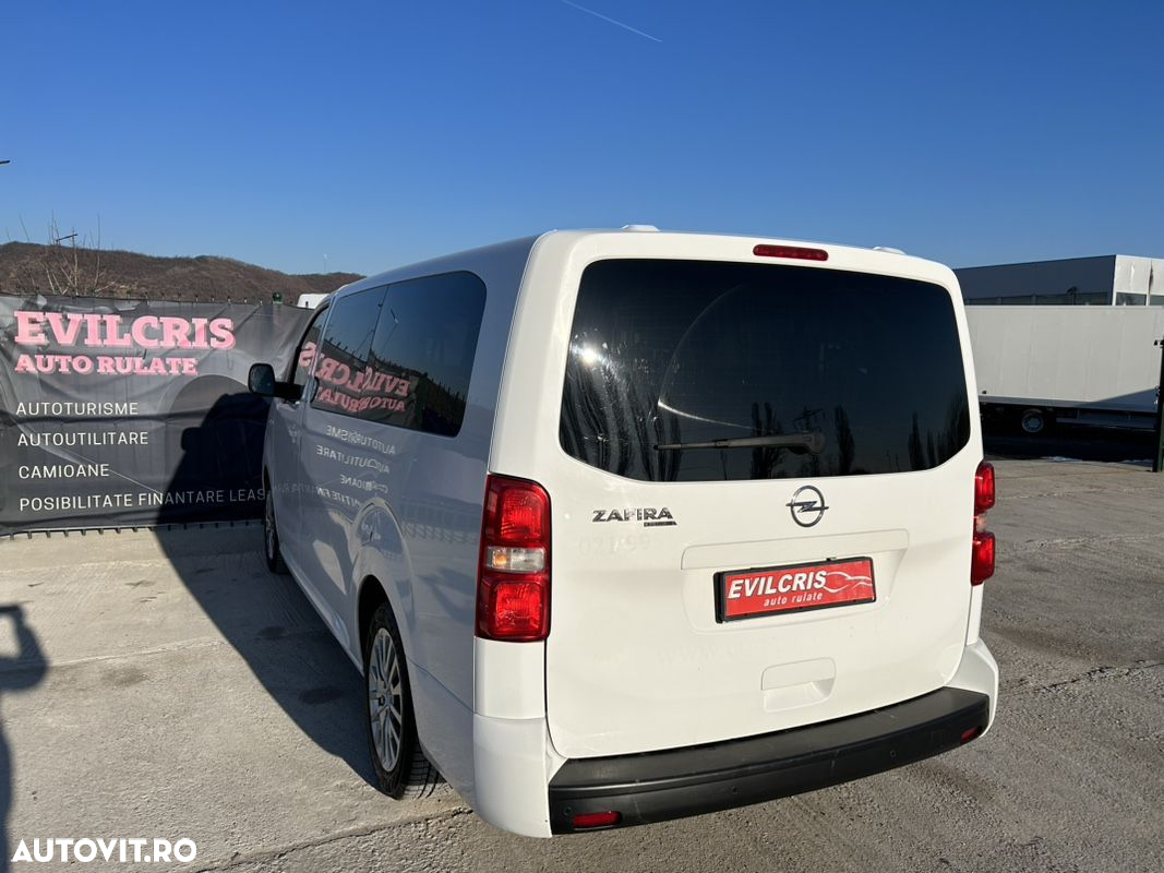 Opel Vivaro - 31