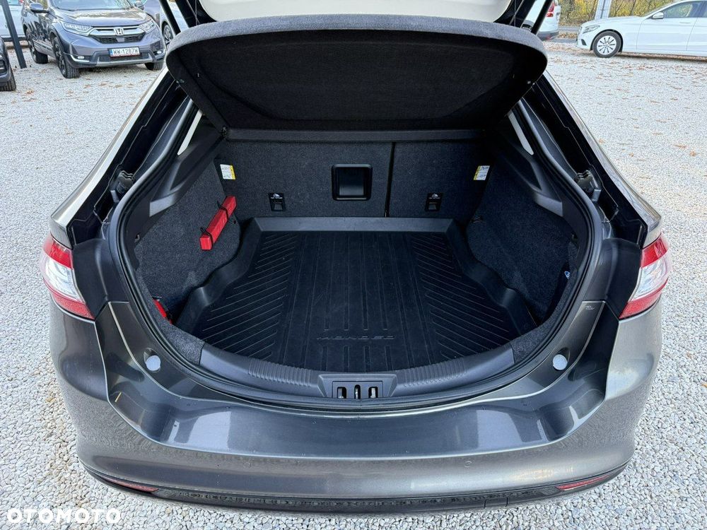 Ford Mondeo - 18