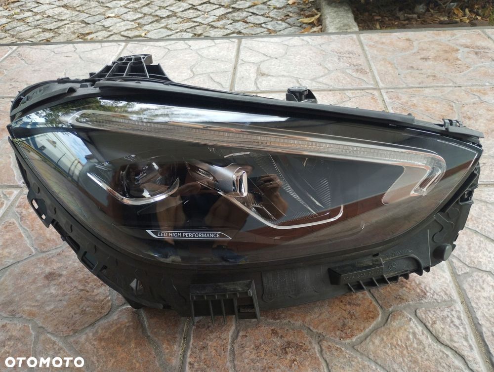 lampa prawa full led performance mercedes w206 a2069063605 - 1