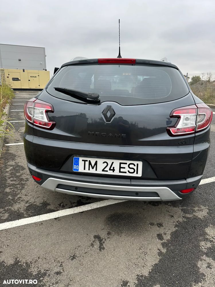 Renault Megane Sedan 1.9dCi Privilege - 5