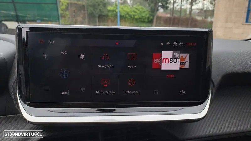 Peugeot 208 1.2 PureTech Allure - 17