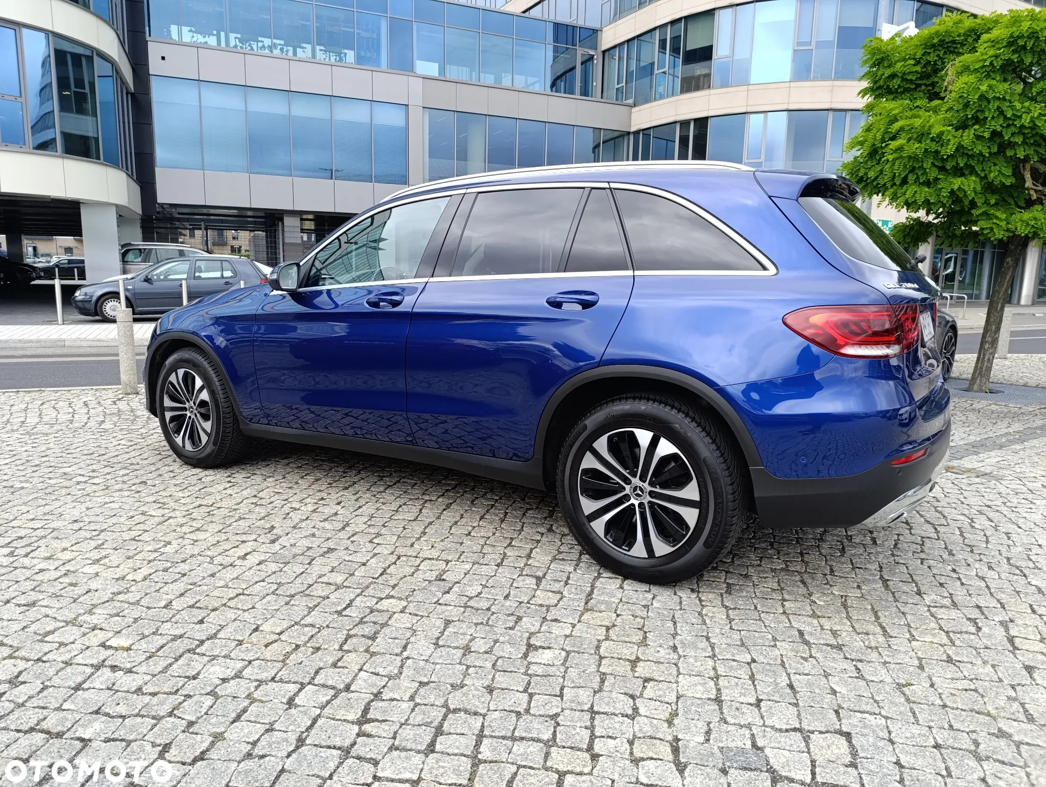 Mercedes-Benz GLC 200 d 4-Matic Business Edition - 3
