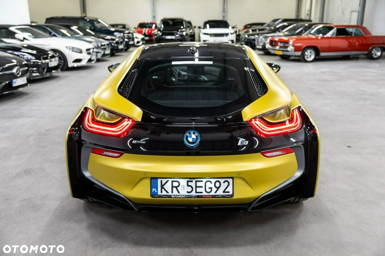 BMW i8 - 12
