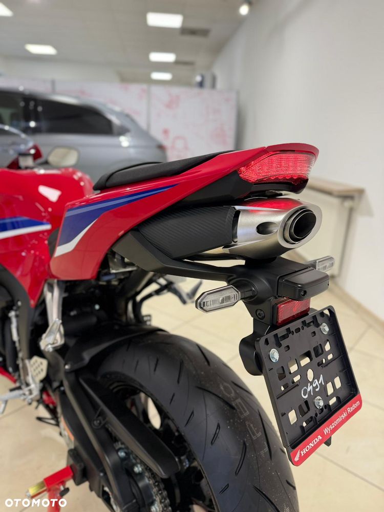 Honda CBR - 11