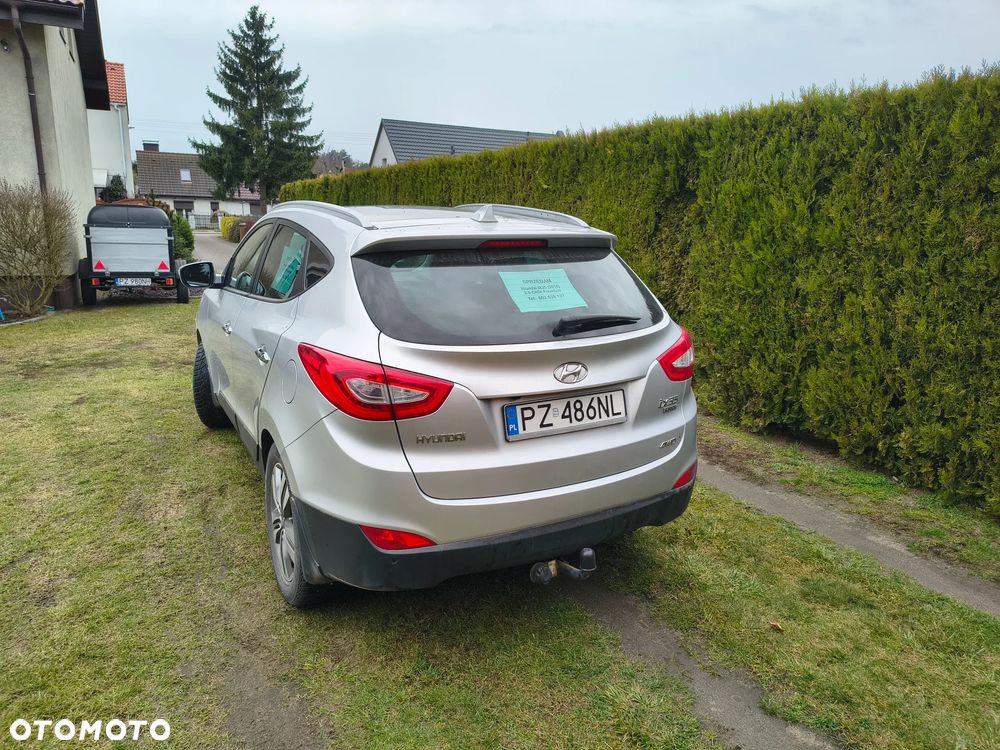 Hyundai ix35 2.0 CRDi 4WD Premium - 4