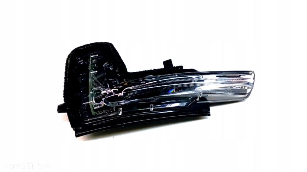 VOLVO XC60 II lewy kierunkowskaz lewe lusterko OE 31385685 - 1