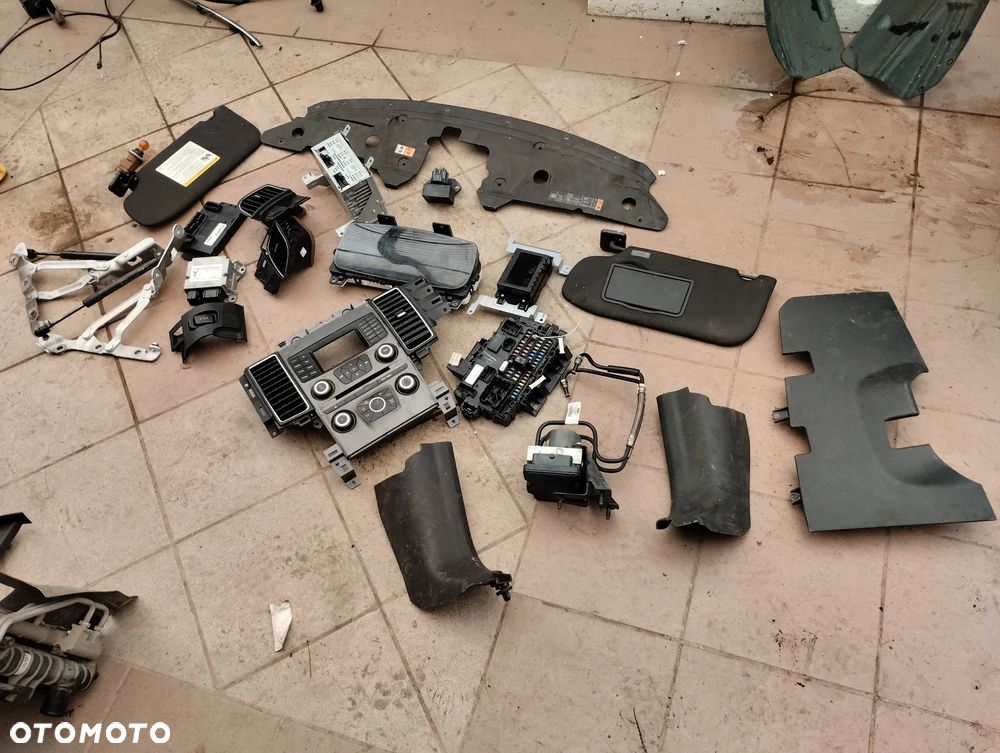 Ford Taurus Police Interceptor 2015 Części - 3