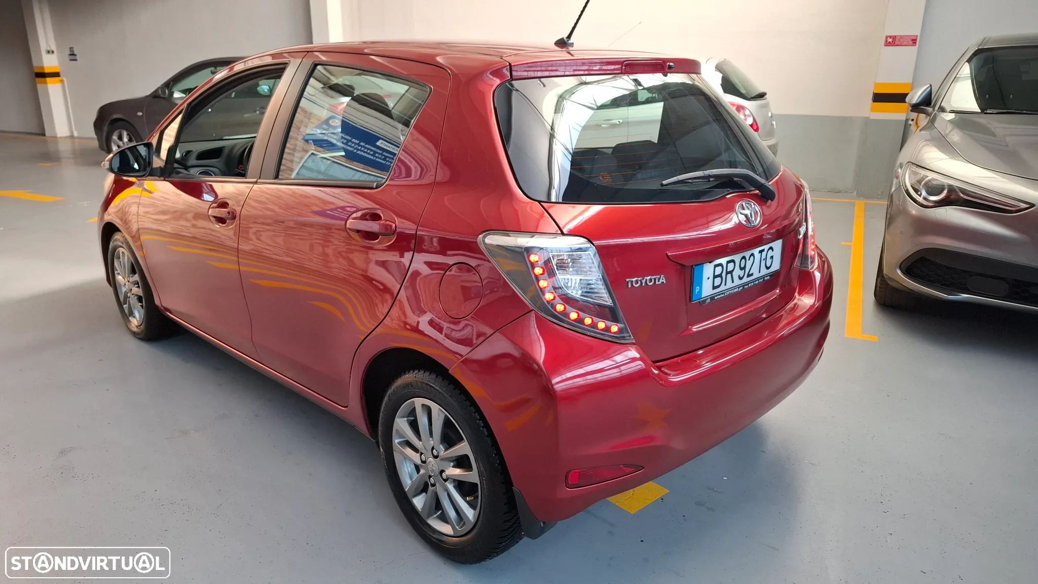 Toyota Yaris 1.4 D-4D Comfort+P.Style - 5