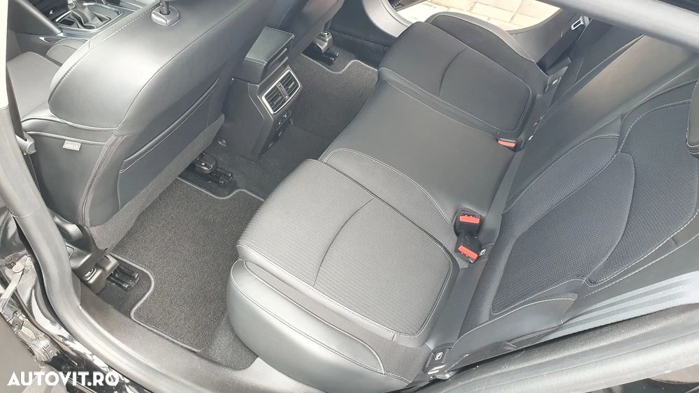 Renault Megane BLUE dCi 115 EDC INTENS - 36