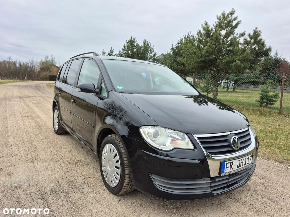 Volkswagen Touran 1.6 Trendline - 1