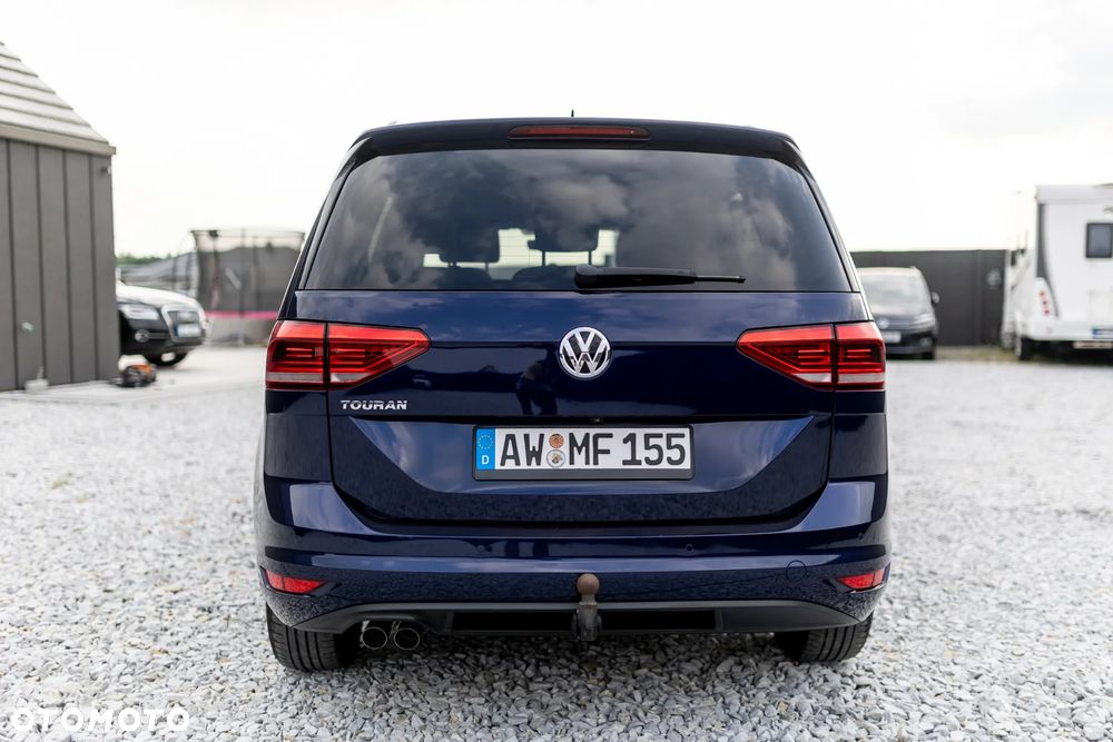 Volkswagen Touran 2.0 TDI SCR (BlueMotion Technology) DSG Comfortline - 23