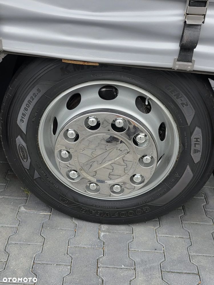 MAN MAN TGX 26.430 / E 6  / ZESTAW TANDEM 120 M3 / NOWY TACHOGRAF G2V2/ ŁAD. 28 375 KG / RETARDER /  38 PALET / SPROWADZONY - 32